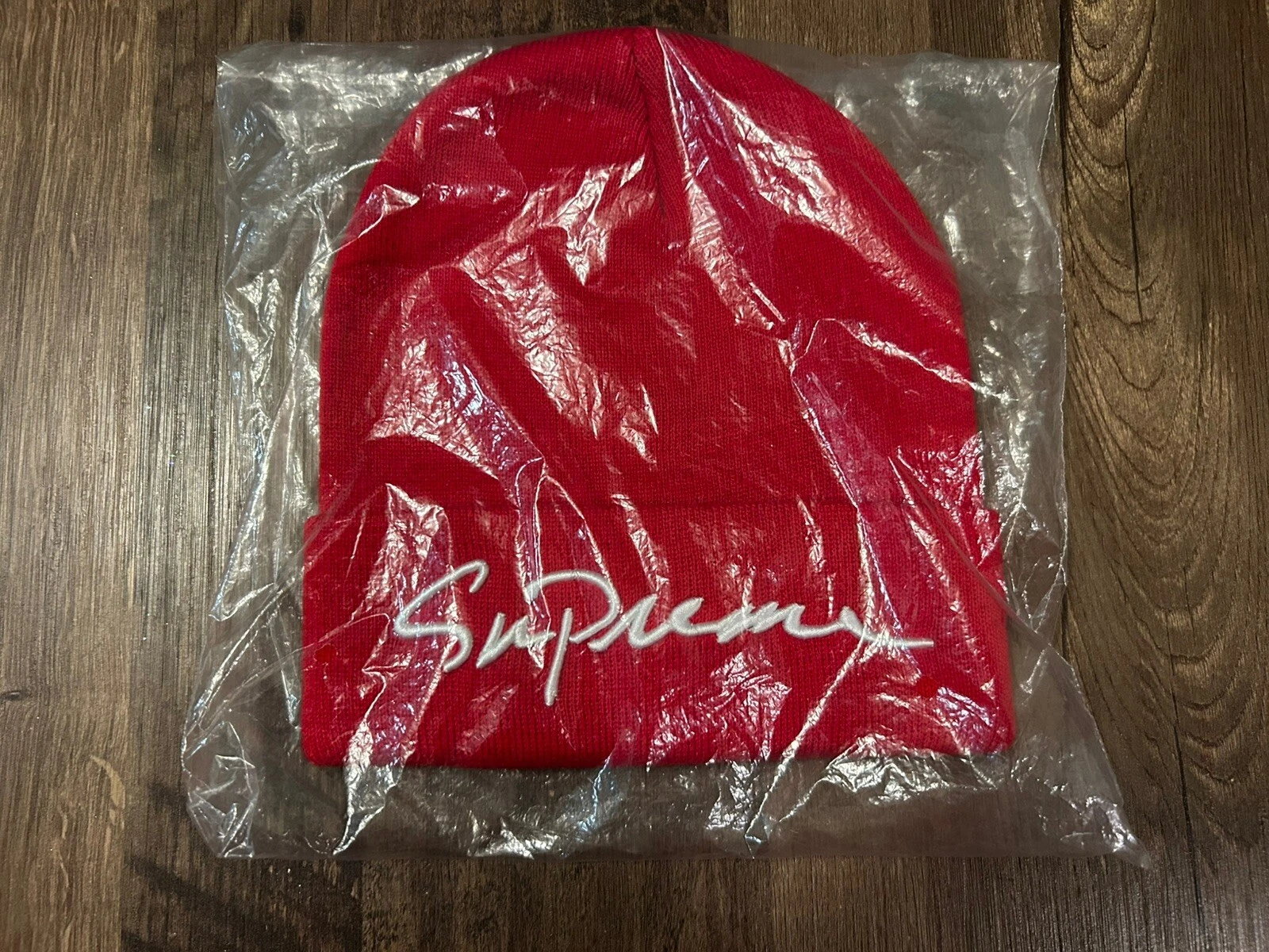 Bonnet Supreme Classic Script NEUF (rouge) FW18