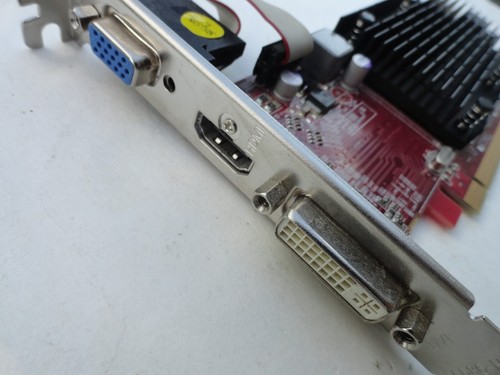 VisionTek Radeon 5450 1GB DDR3 DVI-I HDMI VGA SILENT Graphics Video Card 901453 - Picture 2 of 4