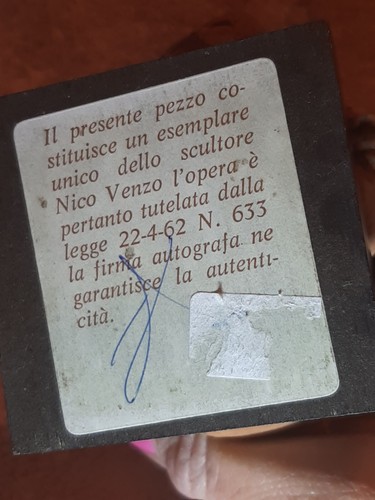 NICO VENZO Arcilla de Terracota Busto Escultura Arte Niña En Sombrero Único Firmado en Arcilla - Imagen 10 de 15