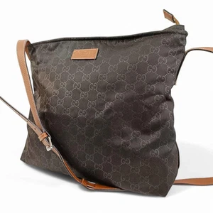 Regular GUCCI GG canvas shoulder bag sacoche bag #QO2KUP