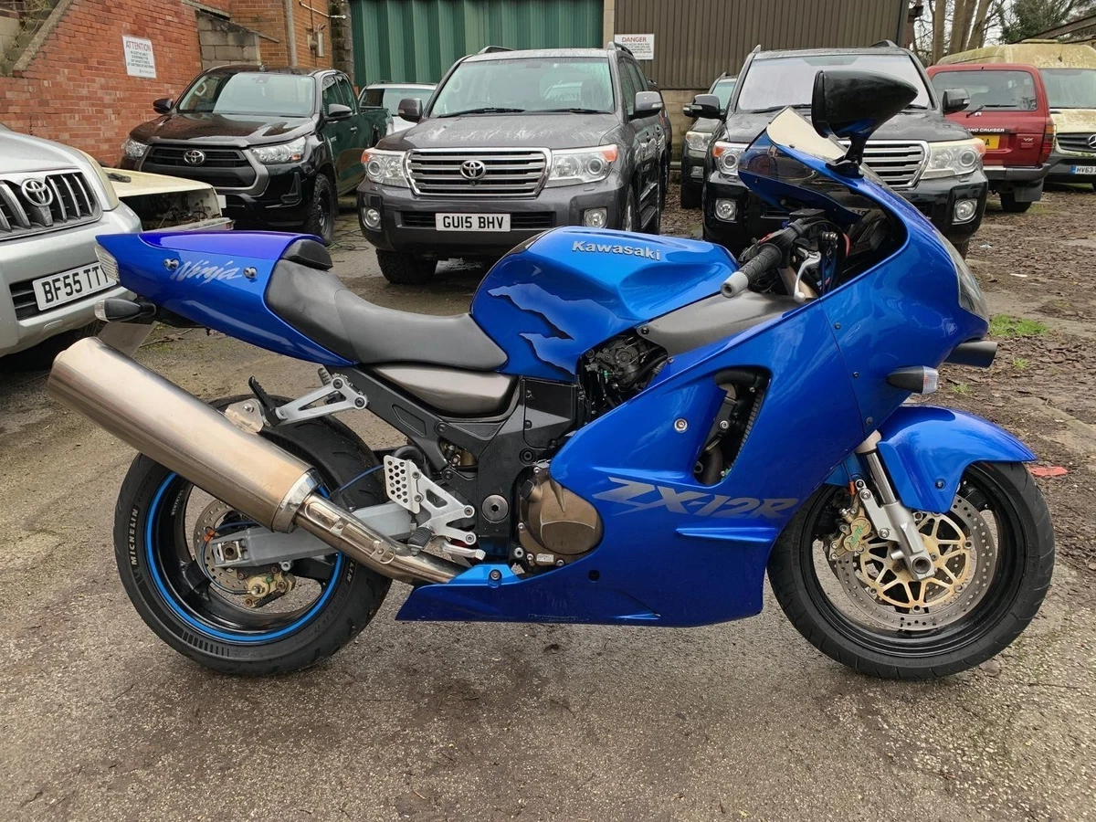 Kawasaki ZX 1160 to 1334 cc Capacity Motorcycles & Scooters for