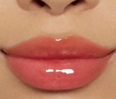   Fenty Beauty Gloss Bomb Taffy Tease   Full Size  Limited Edition  