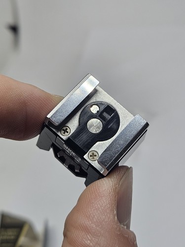 Olympus Accessory Shoe 3 - System OM - W oryginalnym opakowaniu - Adapter lampy błyskowej Adapter stopki lampy błyskowej - Zdjęcie 4 z 5