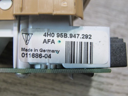 2015-2018 PORSCHE MACAN REAR RIGHT OVERHEAD READING LIGHT LAMP 95B947292 - Picture 3 of 12