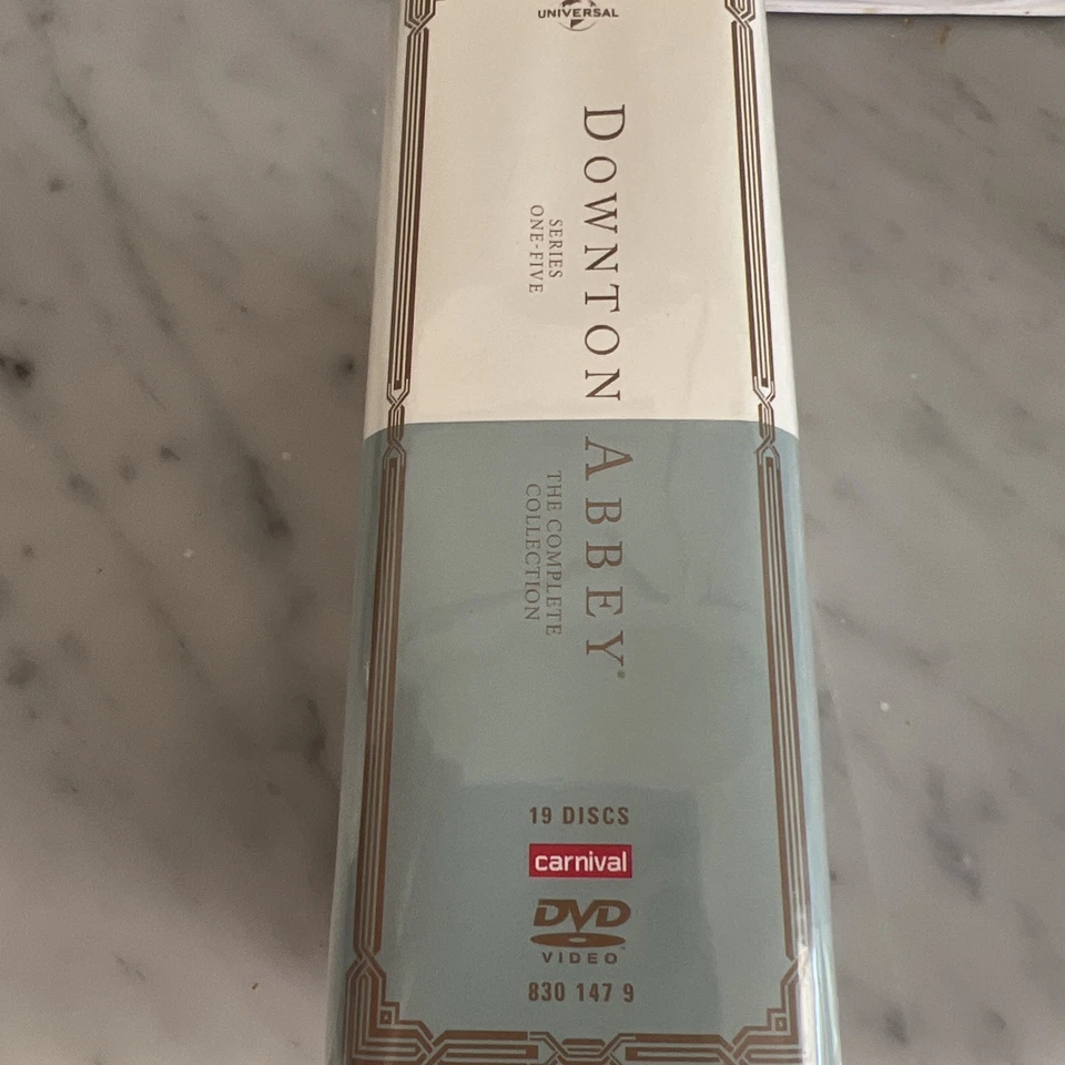 Downton Abbey Series One to Five Box Set DVD - Pre Owned - Image 3 of 3