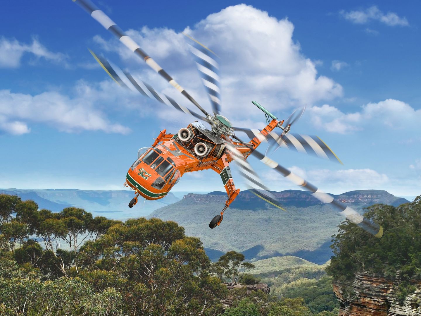ICM 1:35 Sikorsky S-64E Skycrane Plastic Model Kit