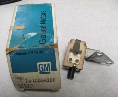 NOS GM A/C Compressor Shut Off Switch 10004200 70's GM | eBay