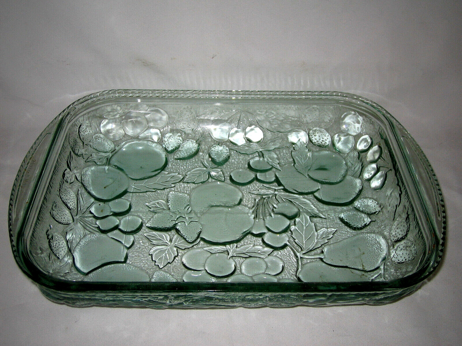 Libbey ORCHARD FRUIT Embossed  Green Glass Casserole Baker Lasagna Pan 14x9