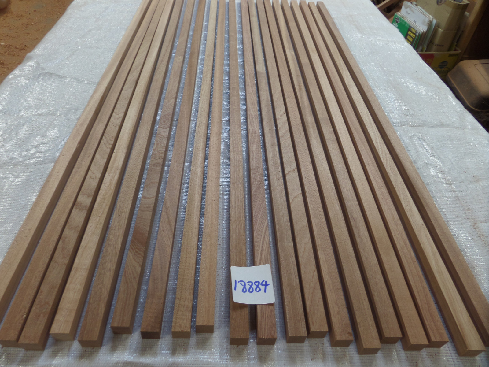 Timber Beanding Hardwood square beading timber 20 @ 1.15m x 20mm x 20mm (18884R2 ...