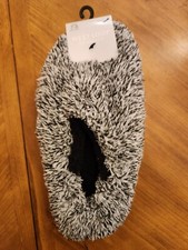 West Loop Women's Gray Fuzzy Slipper Socks size 9-10