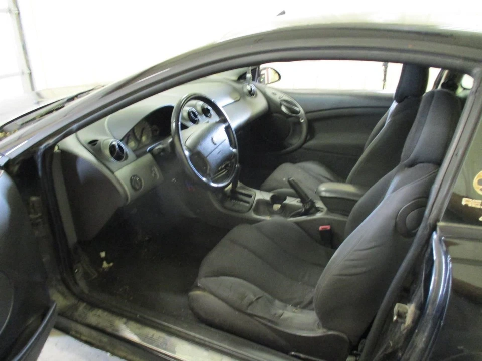 Mercury Cougar 2000 2.5L Automatic Transmission XS7P7000AA 4750 Foto 3 de 4