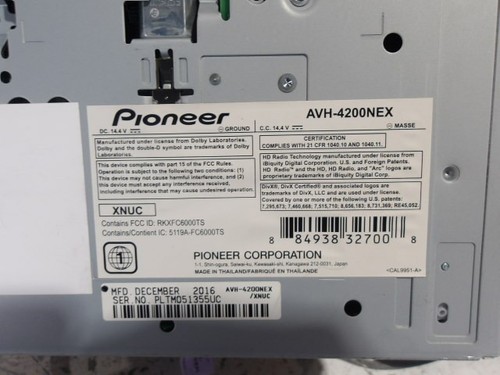 Aftermarket Pioneer Double Din CD Player Radio AVH-4200NEX - Picture 3 of 4