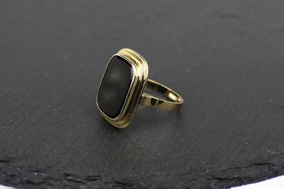Onyx-Goldring aus 585er Gelbgold, 14 Karat, um 1940 - Bild 1 von 4