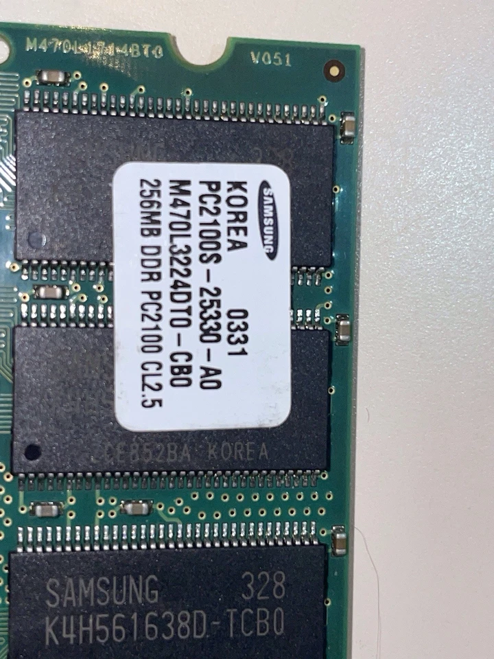 SAMSUNG 256MB PC2100 266MHz M470L3224DT0-CB0 SODIMM Laptop/Netbook Memory - Image 3 of 4