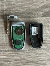 Hyundai Smart Key Fob Model Fob-4F270 thumbnail 1