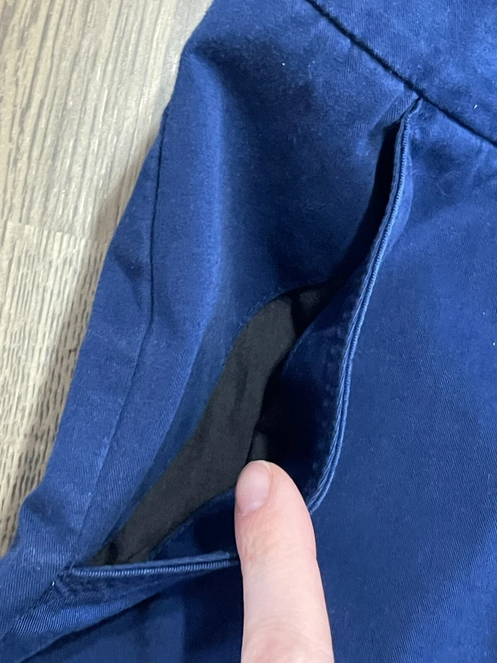 Le Tigre Shorts, Women's Size 14, Blue, Chino, Flat Front - Image 3 of 4