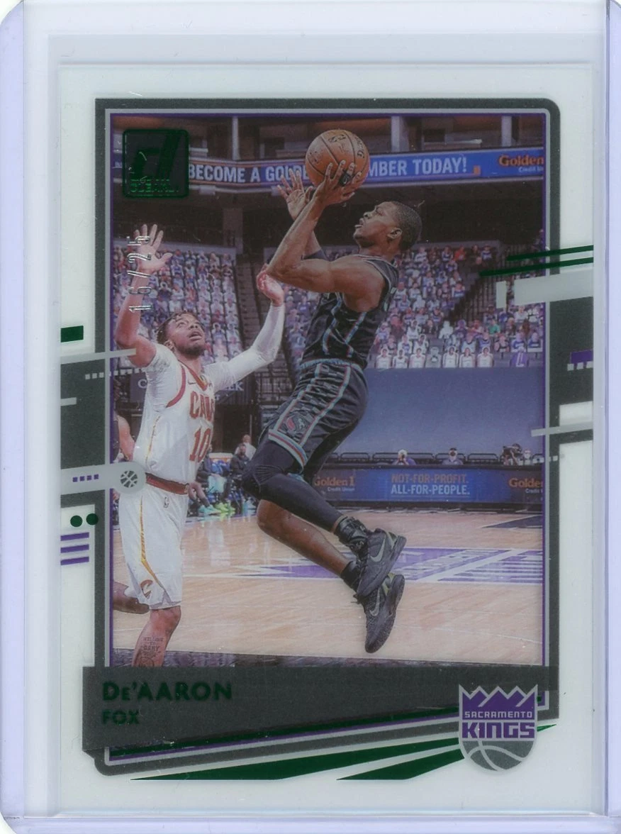 2020-21 Panini Clearly Donruss Holo Green #10 De