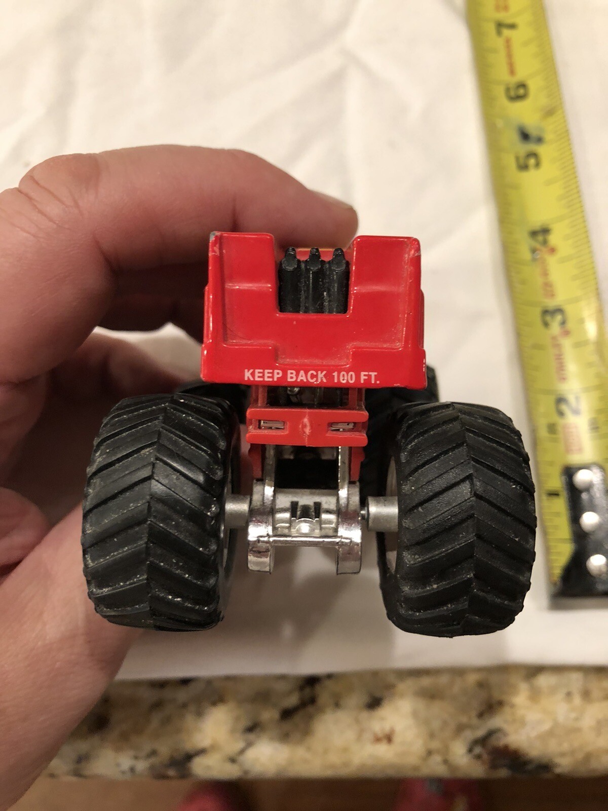 Picture 3 of 6