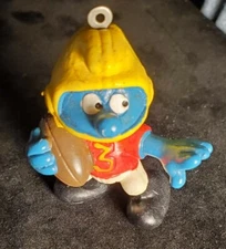 SMURF SMURFS AMERICAN FOOTBALL PLAYER FIGURE 1980 SCHLEICH HONG KONG PEYO t1611