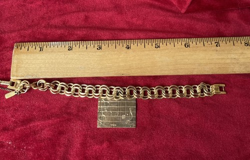 MONET 1960's Gold Tone Double Link Charm Bracelet w/Safety Chain Sheet Music - Picture 3 of 5