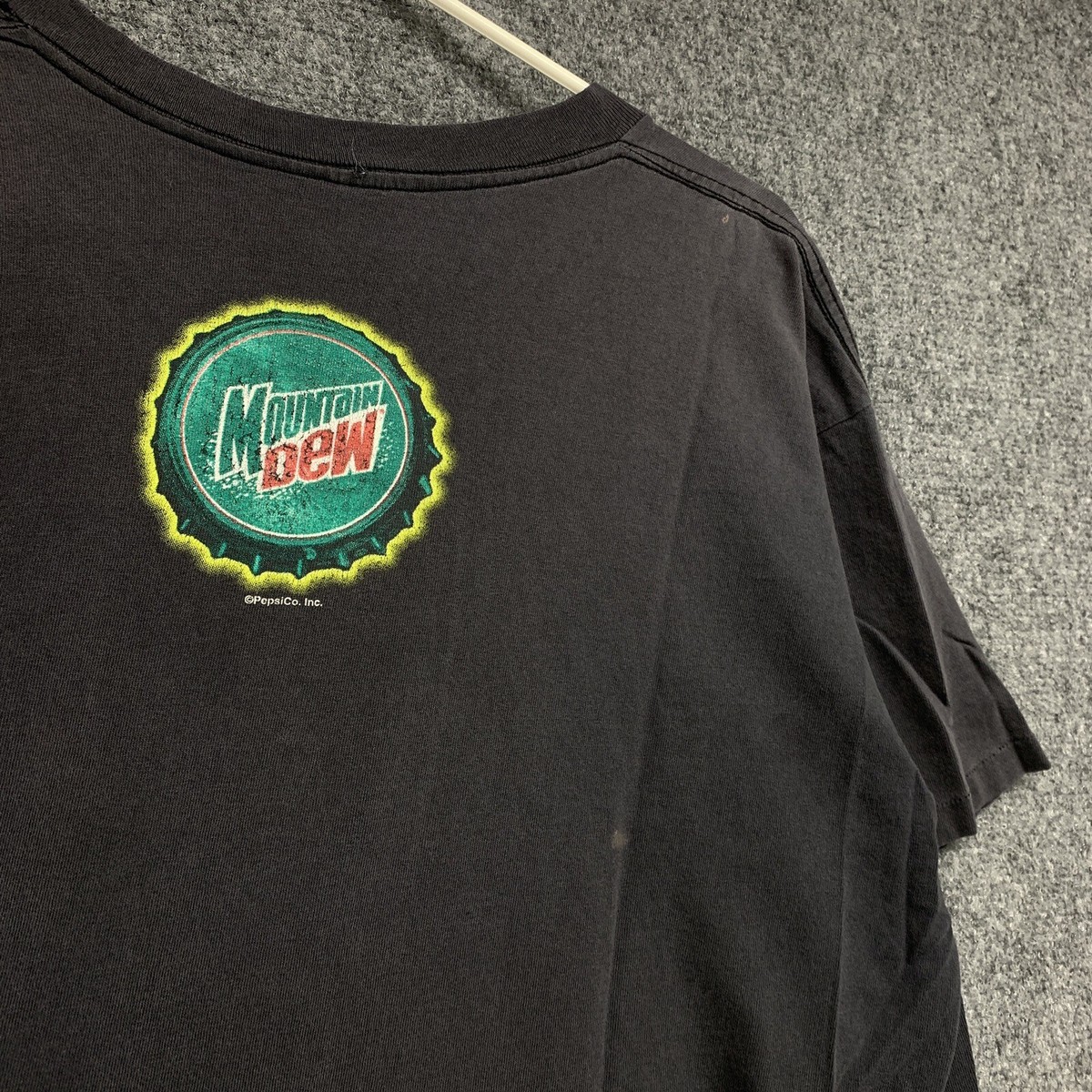 Vintage Mountain Dew T-shirt Adult Size Extra Large Grey