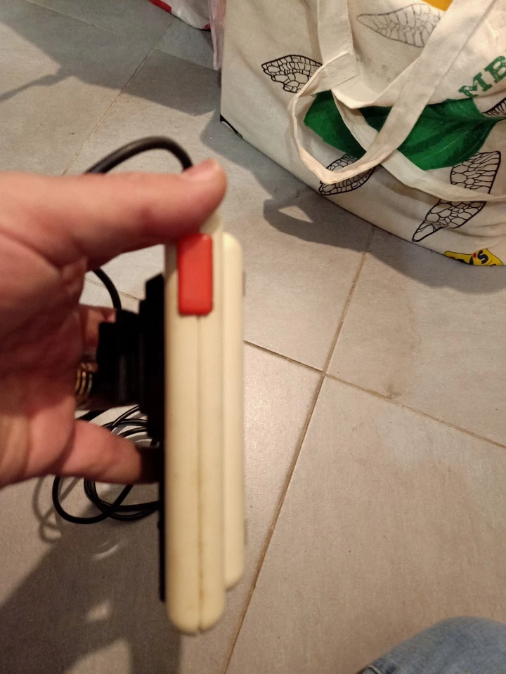 joystick Commodore Vic 20-64 o 128 ? Vintage - Immagine 4 di 4