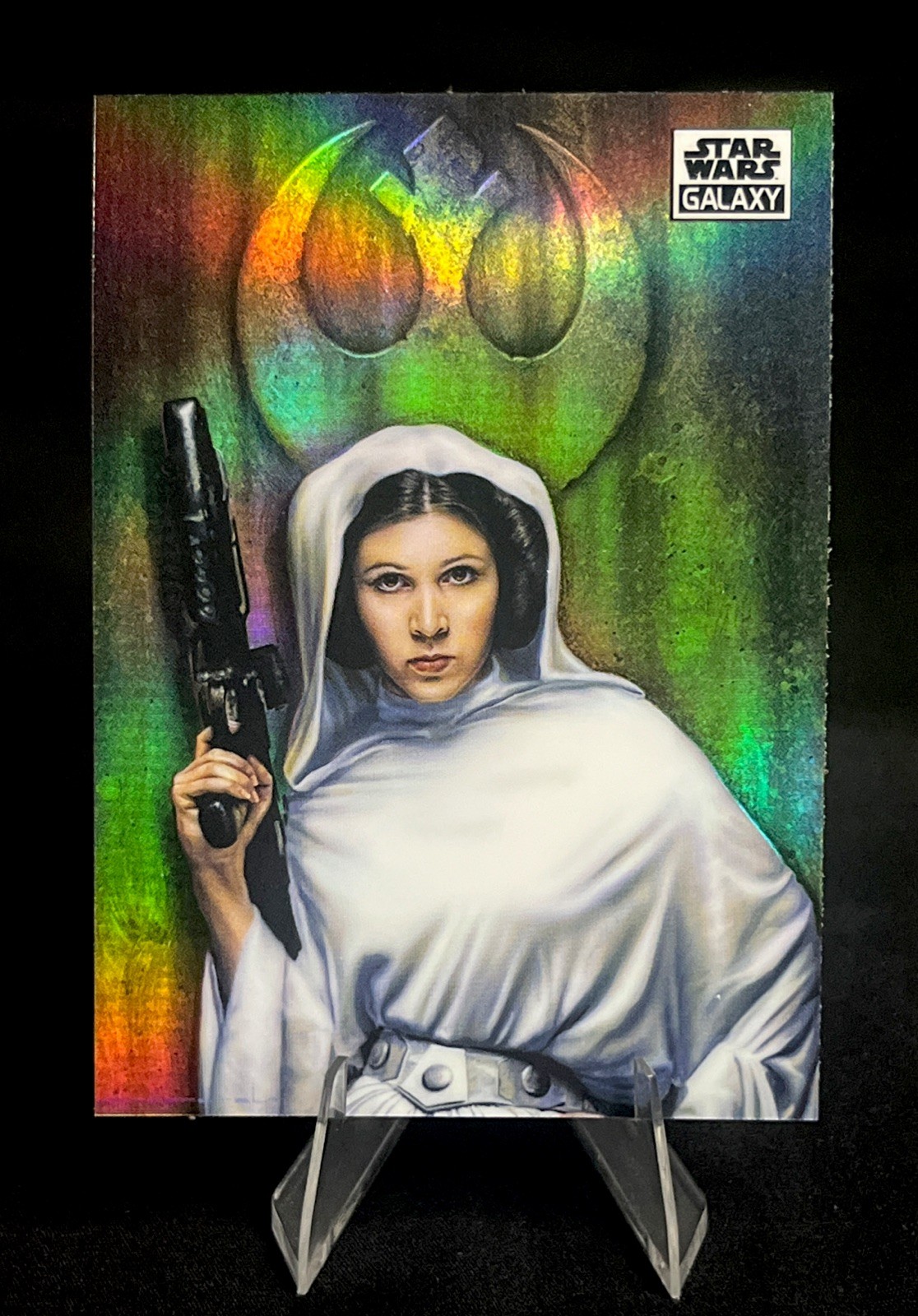 2021 Topps Chrome Star Wars Galaxy Refractor Princess Leia Organa #35