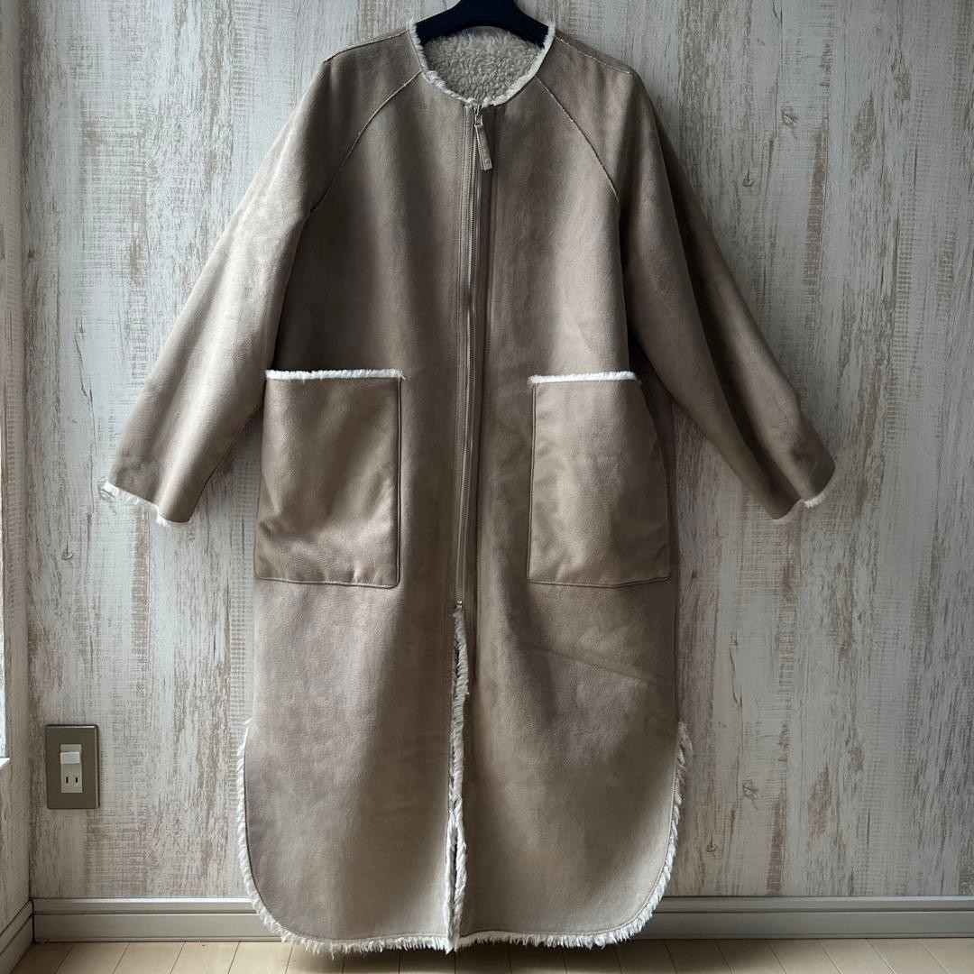 Ameri Vintage Reversible Twin Boa Shearling Coat … - image 9