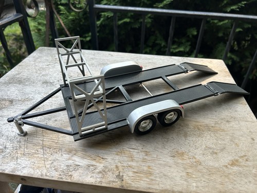 GMP Race Car Hauler Trailer Tire Rack 1:18 Scale Diecast Mechanic Garage Diorama - 第 2/2 張圖片