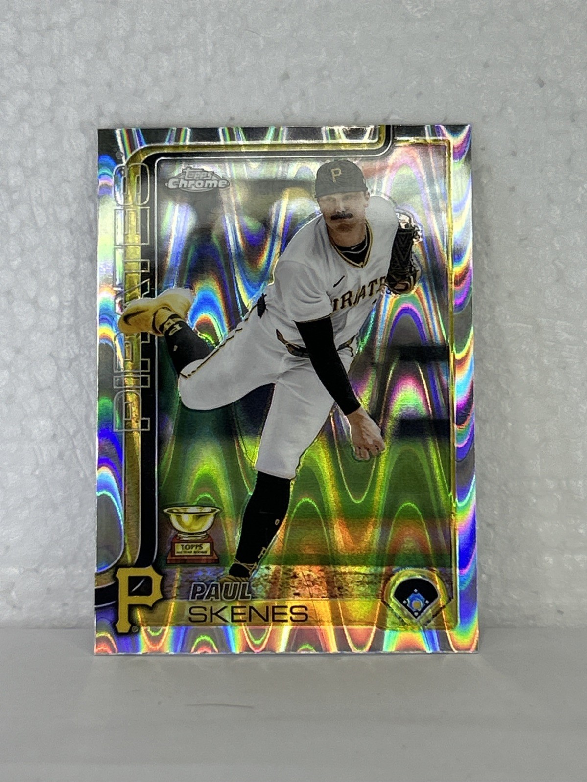 2025 Topps Chrome - Paul Skenes #300 RayWave Refractor