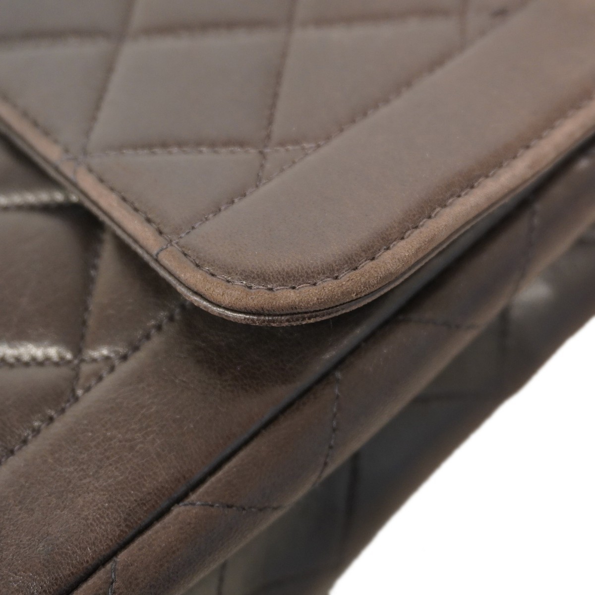 Auth [6ba1137] CHANEL Shoulder Bag Matrasse WChain Lambskin Black Gold metal... thumbnail 13