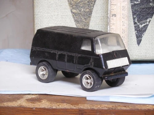 Vintage Tonka Mini Motor Van – Black Utility Van – Diecast Pocket Vehicle – 1970