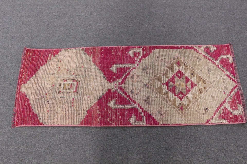 1.7x4.2 ft Small Rug, Kitchen Rug, Moroccan Rug, Turkish Rug, Vintage