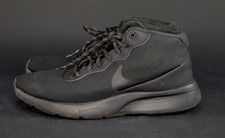 nike tanjun chukka black