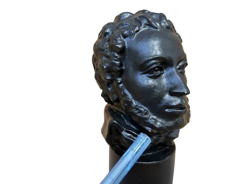 Figura de Pushkin A.S. Escritor de busto, poeta. Decoración del hogar. Figura vintage. - Imagen 11 de 17