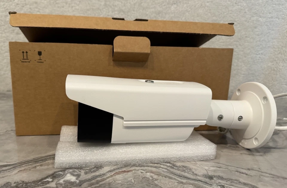 6MP Outdoor Bullet IP Camera 2.8mm Lens (GNC326G2-XB-2-8) - Image 3 of 4