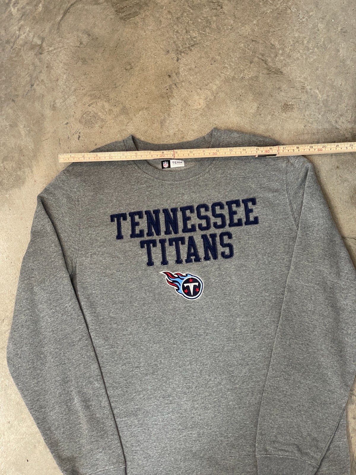 NFL Team Apparel Tennessee Titans Crewneck Mens L Gray Fleece Pullover Logo thumbnail 6