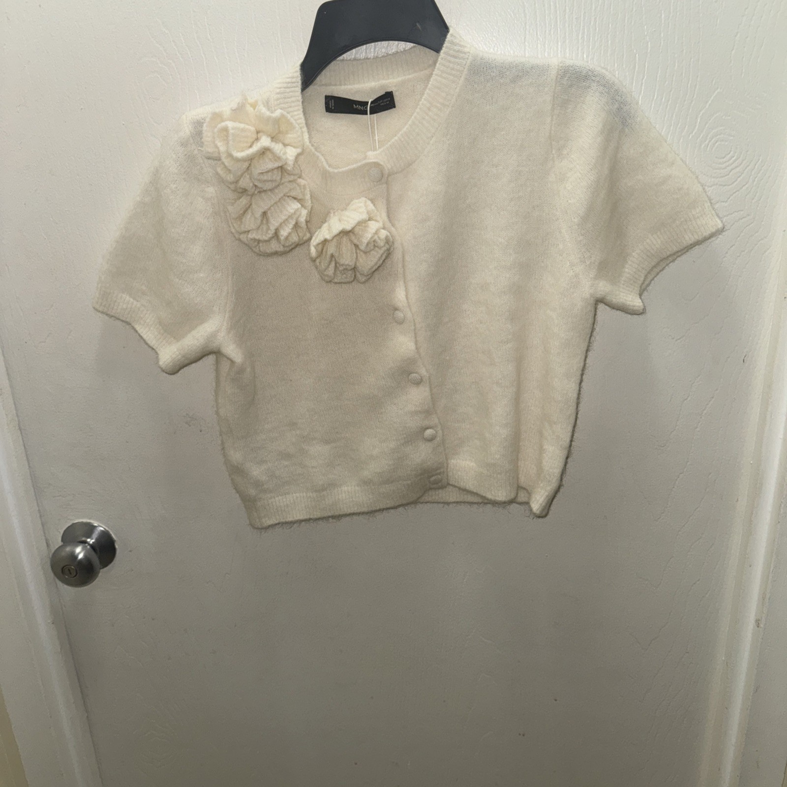 Mango MNG Women's Pullover Sweater Medium, Round Neck, Knit Wool Blend W/flowers