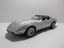 1/18  AUTOart Millennium Chevrolet Corvette C3 1978 25th Anniversary 74006