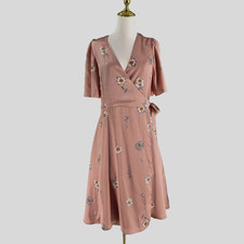 ASTR the Label Fiona Dress Medium Floral Print V-Neck Short Sleeve Wrap Midi