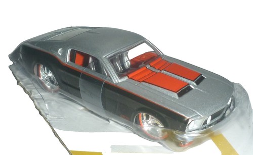 【未開封】Hot Wheels Newton’s Lowboyz Car Set Hot Wheels Collectibles Newton's Lowboyz Low Boyz 3 car set New in