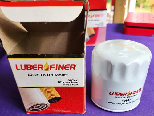 AUTO0073 - Luber-Finer PH47 Oil Filter - New Old Stock - Picture 3 of 3