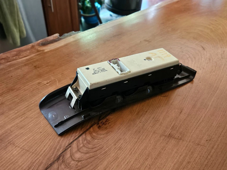 Honda Passport Isuzu Rodeo 1998-2004 OEM MAESTRO INTERRUPTOR DE VENTANA ELÉCTRICA GRANO DE MADERA Foto 3 de 3