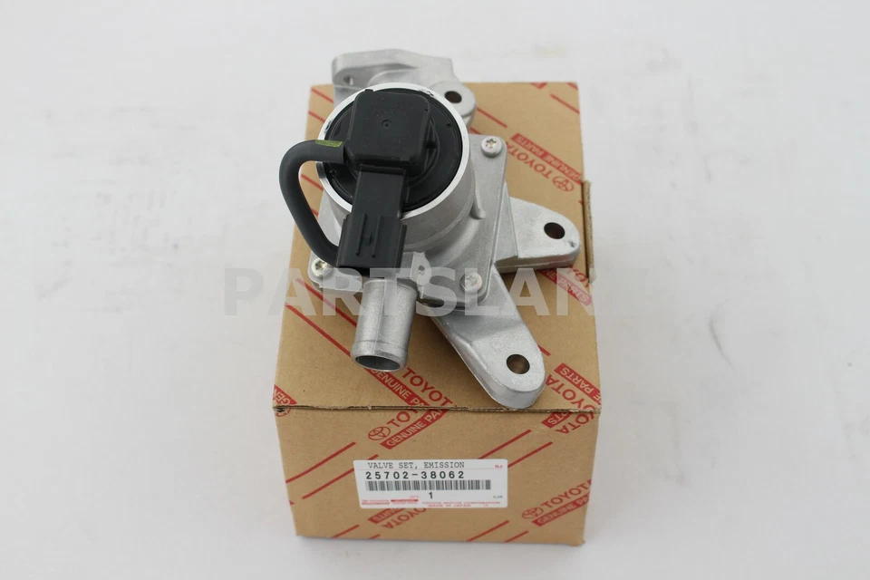 Válvula de conmutación de aire genuina OEM 25702-38062 Toyota Tundra Lexus GX460 Foto 2 de 4