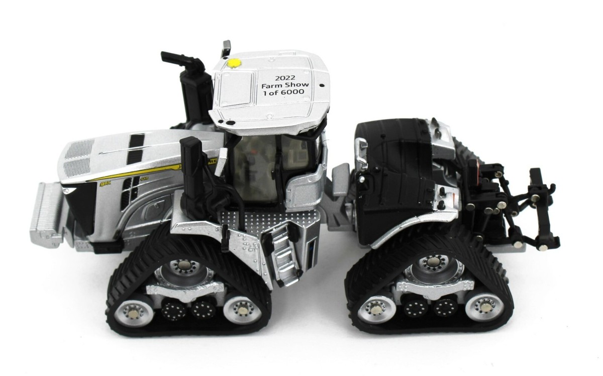 2022 FARM SHOW ERTL 1:64 *JOHN DEERE* Model 9RX 640 *SILVER CHASE