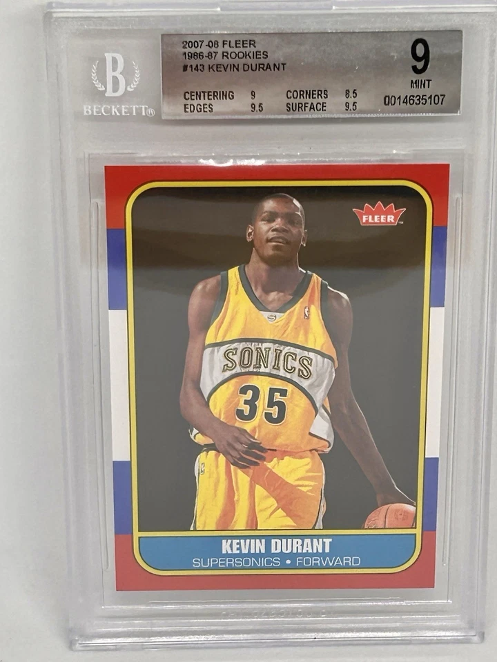 2007-08 NBA Fleer Kevin Durant RC #143 1986-87 Rookies BGS 9 Estado perfeito - Imagem 2 de 4