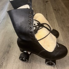 Riedell Quad Roller Skates - 172 OG Black Size 8 Men 10 Women