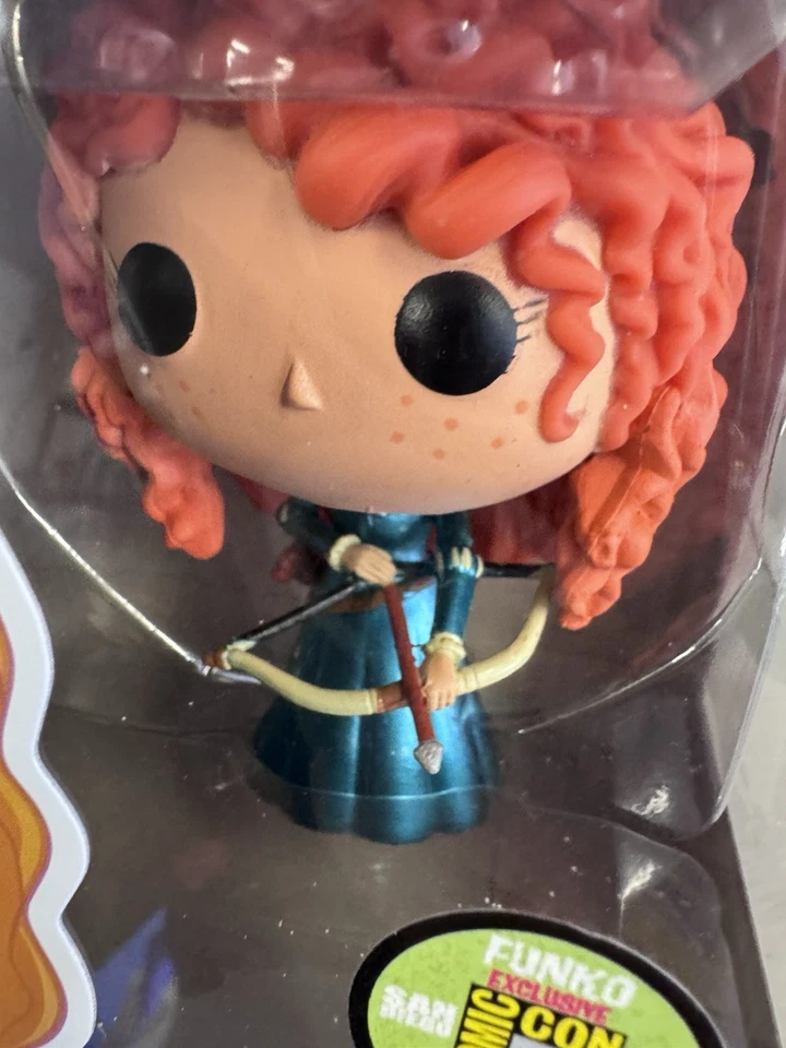 Mérida (Metálico) 57 ~ Disney: Brave ~ Vinilo Funko Pop ~ 480 PIEZAS + ESTUCHE RÍGIDO Foto 3 de 4