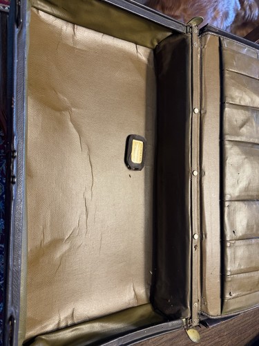 Vintage Statler Gladstone Luggage Very Unique Leather With Labels - 第 17/19 張圖片
