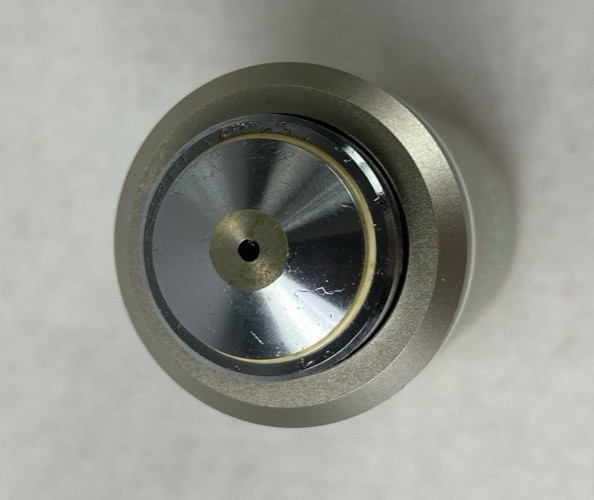 Nikon Plan Fluor 100X 1.30 Oil Ph3 DLL WD .20 Microscope Objective